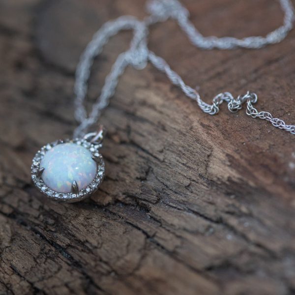 I Light my Fire Within: Opal and Diamond Necklace For Sale